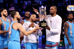 太阳队尊重杜兰特、比尔选择，合作未果展望未来新篇章